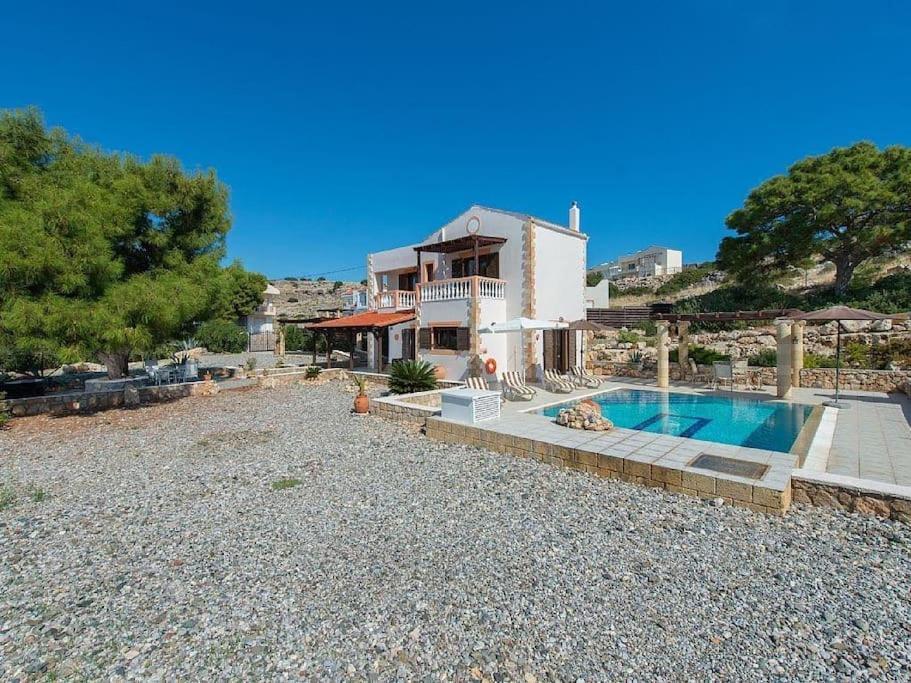 Villa Pefki Kültér fotó